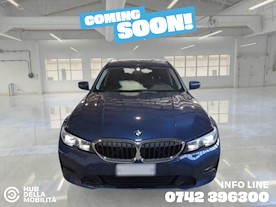 BMW 318d 48V Touring Business Advantage